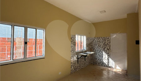 Casa à venda com 2 quartos em Residencial Solaris, Ponta Porã, MS