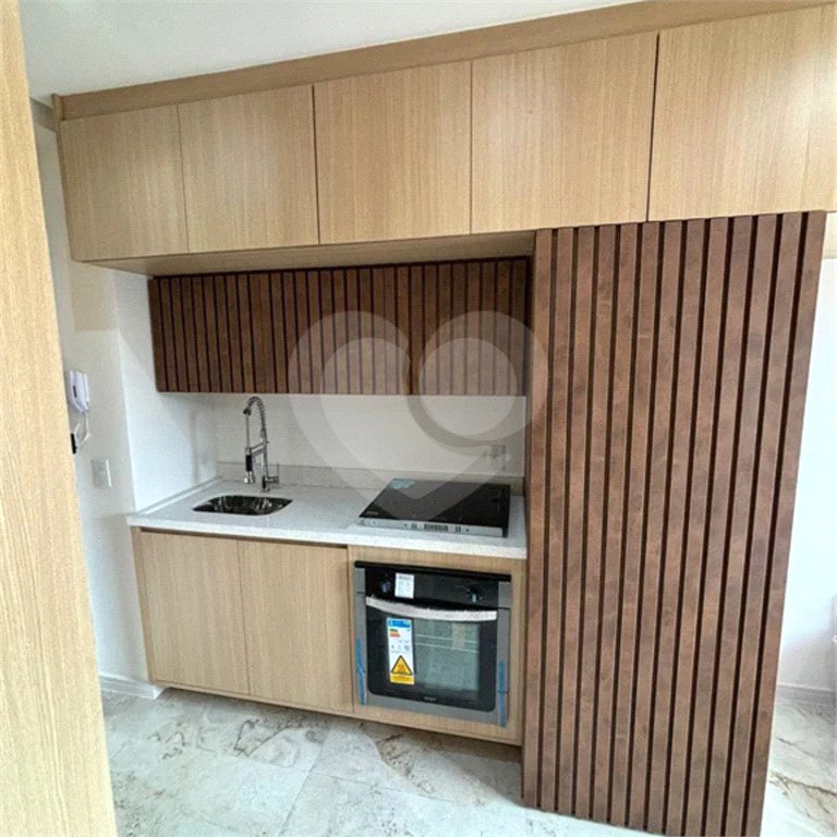 Studio à venda ou para alugar com 1 suíte em Vila Pompéia, São Paulo, SP