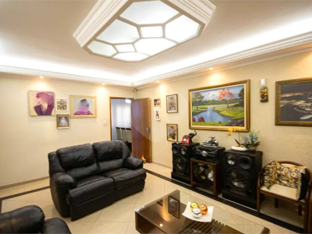 Casa à venda com 5 quartos, sendo 4 suítes,  em Vila Maria, São Paulo, SP