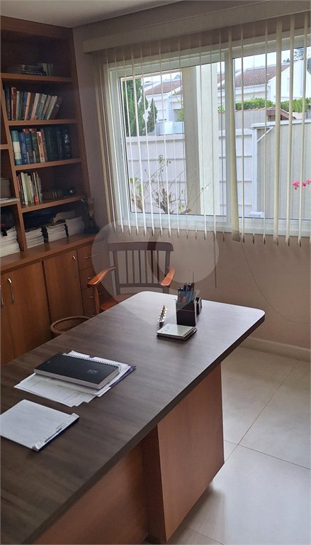 Casa à venda com 3 suítes em Condomínio Flamboyant-b, Atibaia, SP