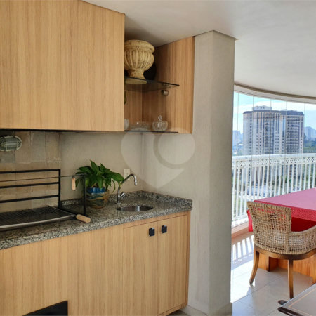 Apartamento à venda com 4 suítes em Jardim Marajoara, São Paulo, SP