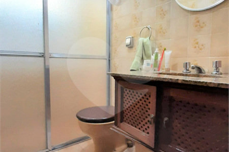 Casa à venda com 3 quartos, sendo 1 suíte, em Campo Grande, São Paulo, SP