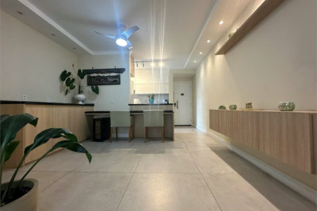 Apartamento à venda com 3 quartos, sendo 1 suíte,  em Vila Andrade, São Paulo, SP