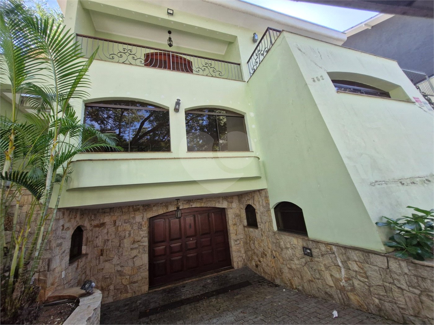Sobrado à venda com 4 quartos, sendo 3 suítes, em Jardim São Bento, São Paulo, SP