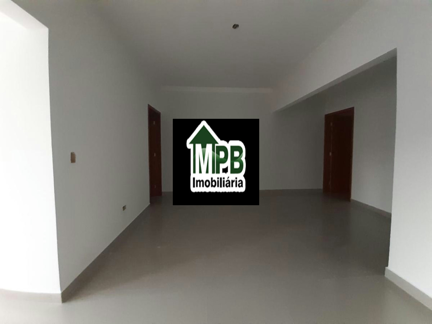 Casa à venda com 3 quartos, sendo 1 suíte, em Jardim das Azaléias, Sorocaba, SP
