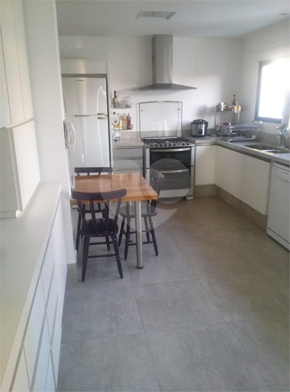 Apartamento à venda com 4 suítes em Vila Morumbi, São Paulo, SP