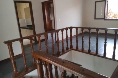 Sobrado à venda com 3 quartos, sendo 1 suíte, em Jardim Pinheiros, São Paulo, SP