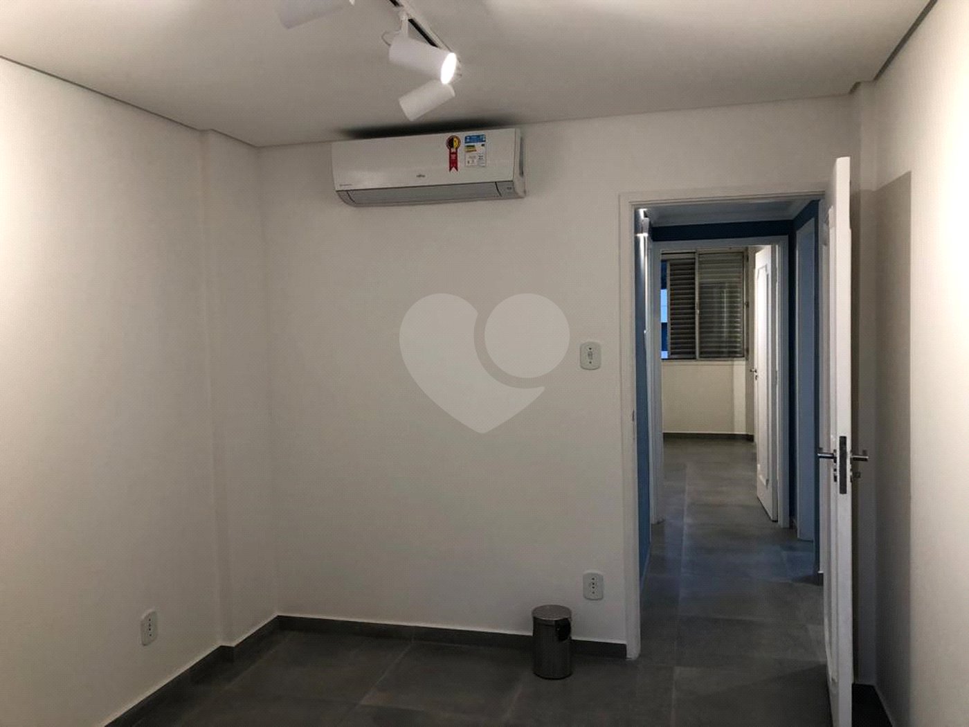 Apartamento à venda com 2 quartos, sendo 1 suíte, em Planalto Paulista, São Paulo, SP