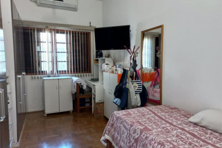 Casa à venda com 3 quartos, sendo 1 suíte, em Vila Ipojuca, São Paulo, SP
