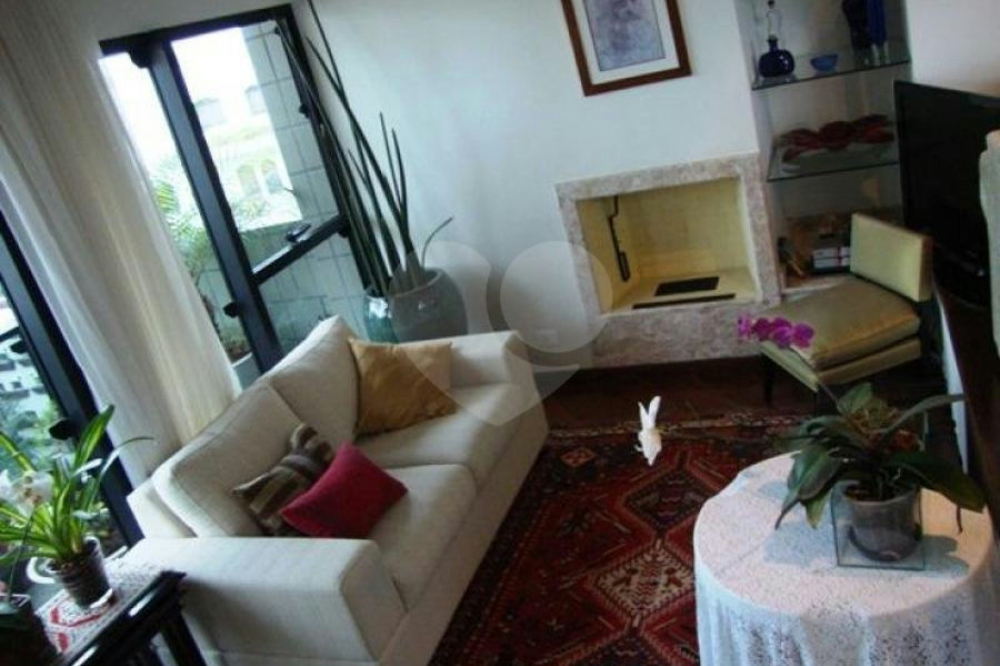 Apartamento à venda com 4 quartos, sendo 2 suítes, em Água Fria, São Paulo, SP