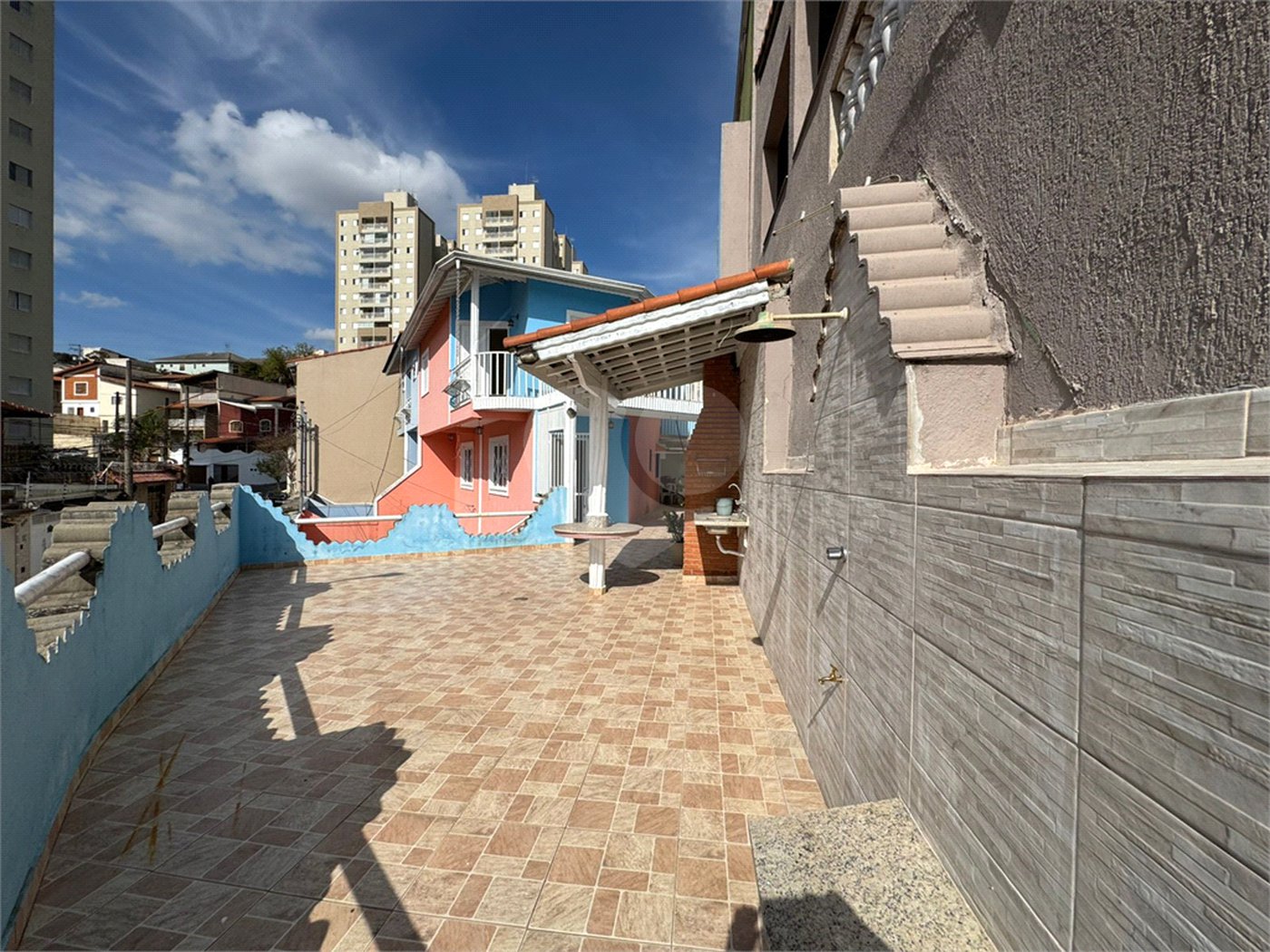 Casa à venda com 3 quartos, sendo 1 suíte,  em Vila Rosália, Guarulhos, SP