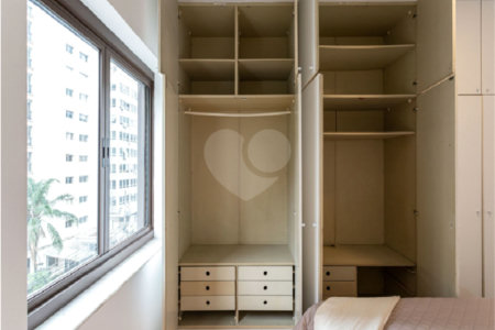 Apartamento à venda com 3 quartos, sendo 1 suíte, em Itaim Bibi, São Paulo, SP