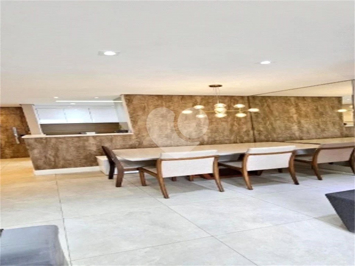 Apartamento à venda com 3 quartos, sendo 1 suíte,  em Vila Regente Feijó, São Paulo, SP