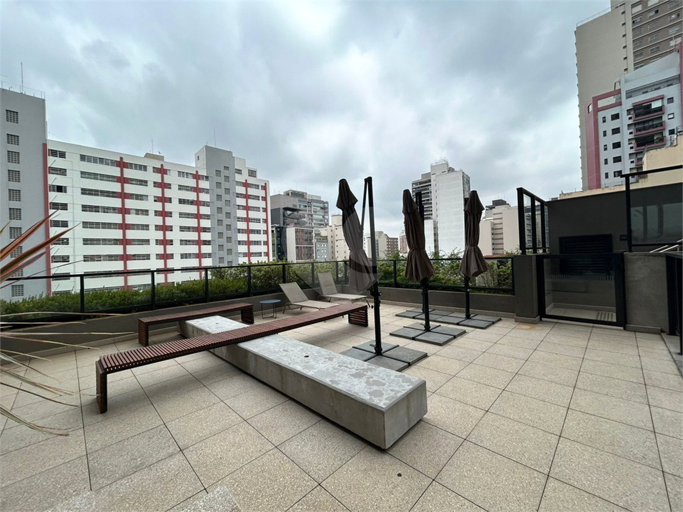 Apartamento para alugar com 1 suíte em Cerqueira César, São Paulo, SP
