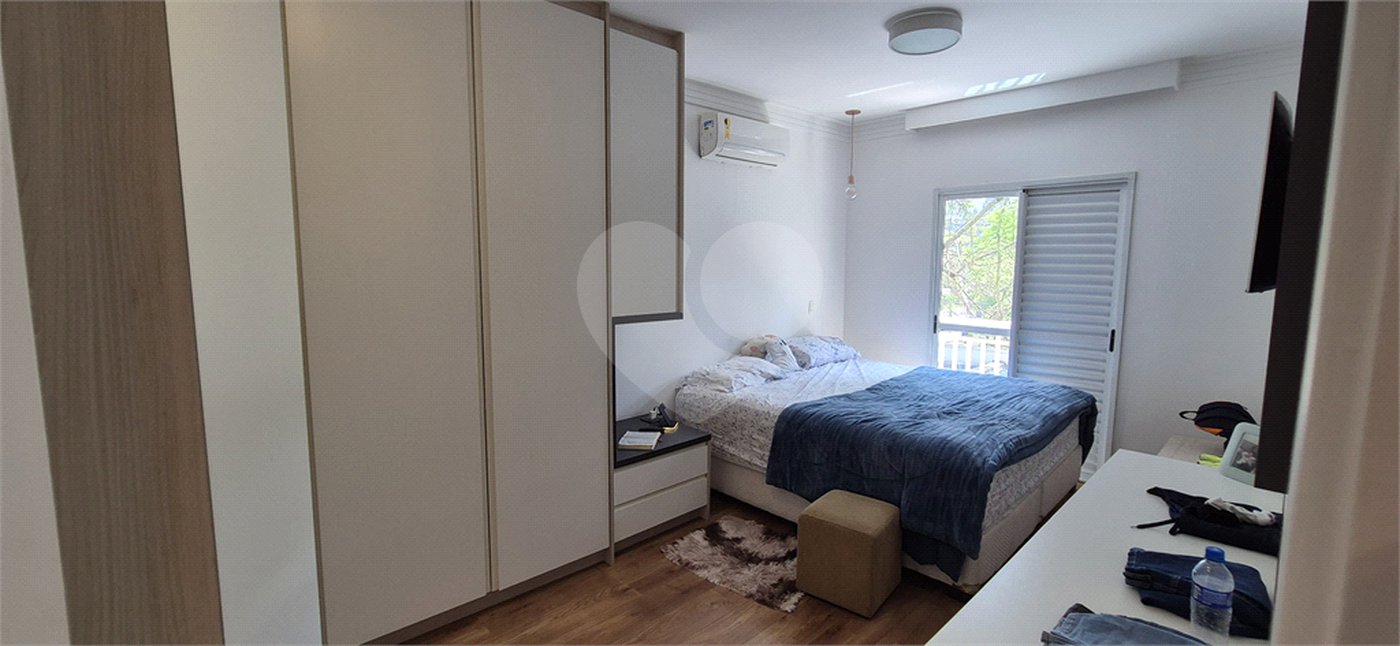 Casa à venda com 4 quartos, sendo 2 suítes,  no condomínio Aromaz, São Bernardo do Campo - SP