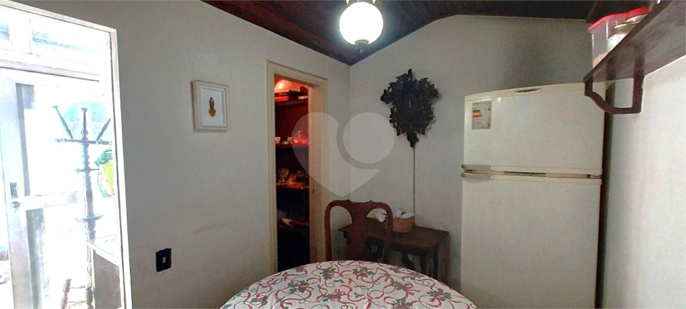 Sobrado à venda com 3 quartos, sendo 1 suíte, em Jardim Novo Mundo, São Paulo, SP