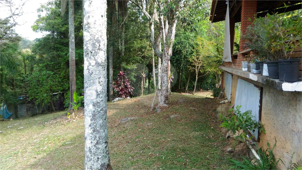 Casa à venda com 3 quartos, sendo 1 suíte,  em Jundiaizinho (terra Preta), Mairiporã, SP
