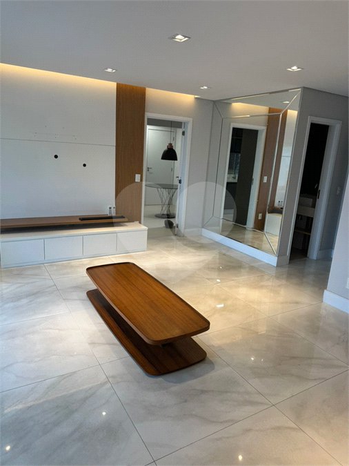 Apartamento para alugar com 3 suítes em Vila Gertrudes, São Paulo, SP