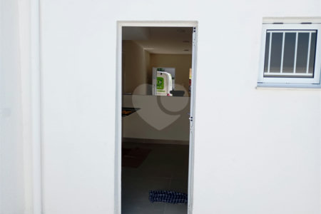 Apartamento à venda com 2 quartos em Lopes de Oliveira, Sorocaba, SP