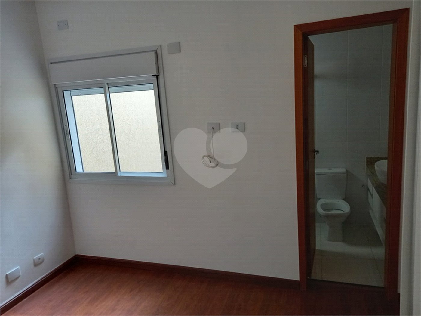 Casa para alugar com 4 suítes no condomínio Milenium, São Paulo - SP