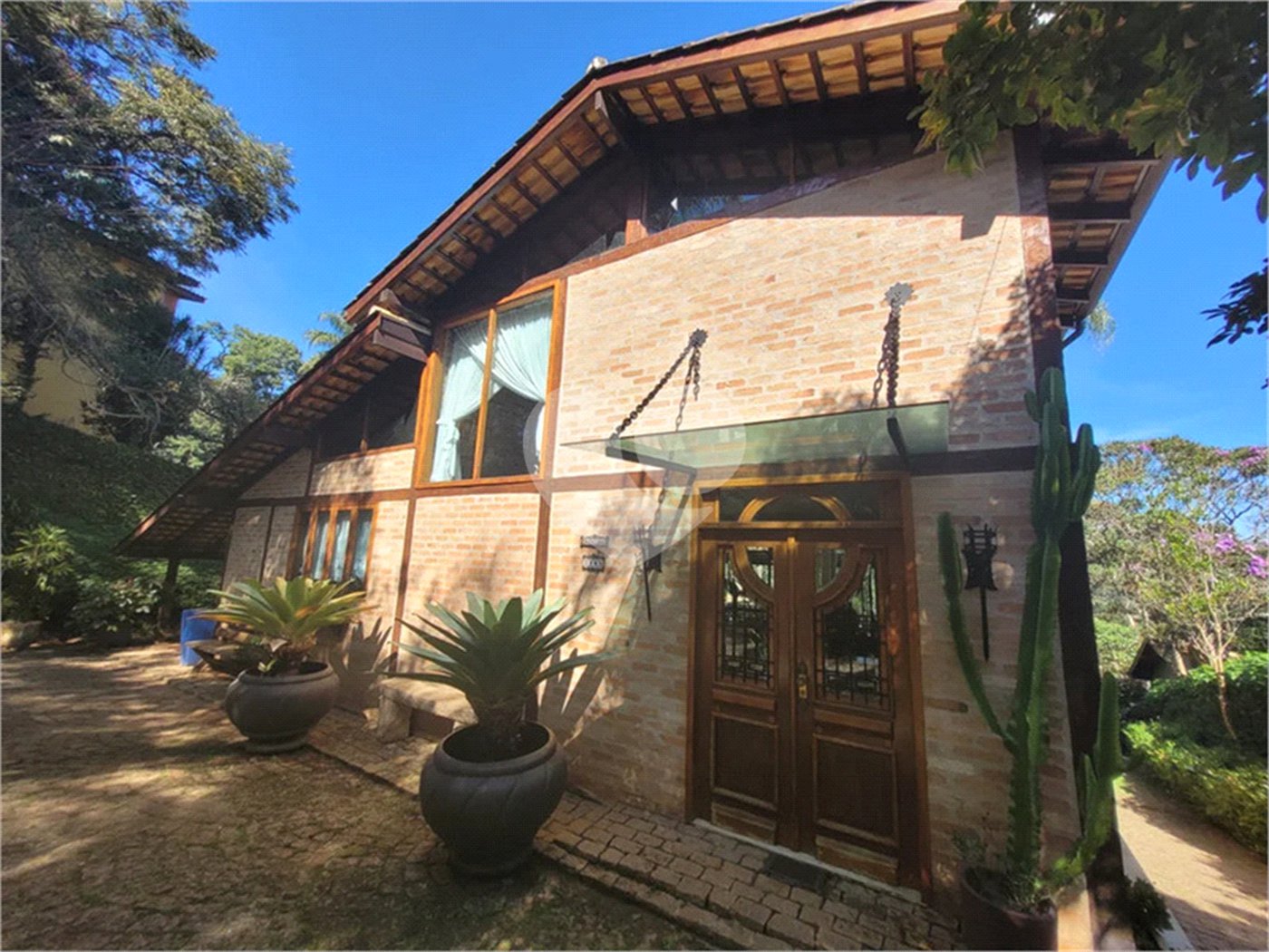 Casa à venda com 3 quartos, sendo 1 suíte,  no condomínio Residencial Bosque da Serra, Mairiporã - SP