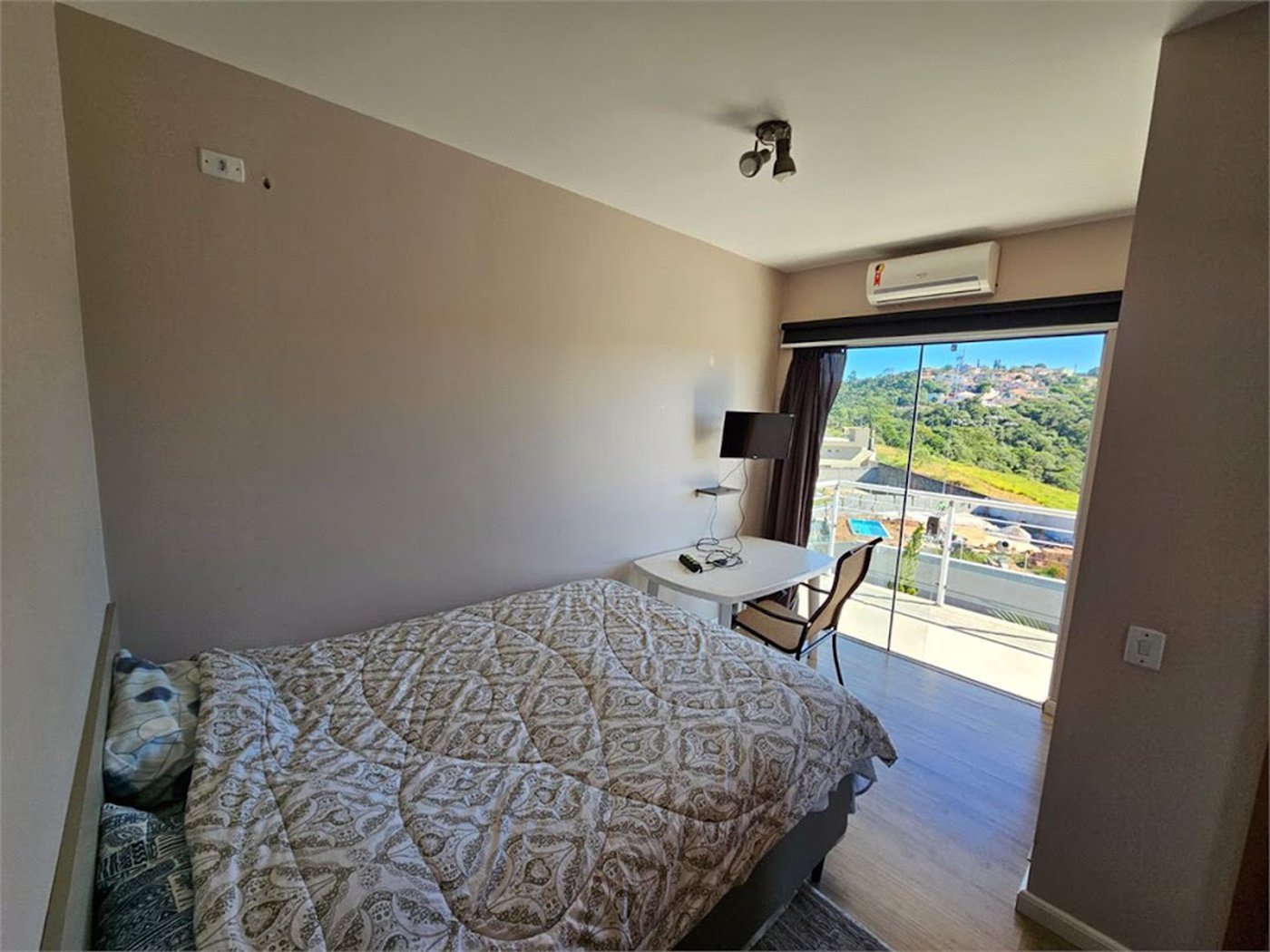 Casa Residencial à venda, Centro, Igaratá - CA0136.