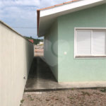 Casa Térrea à venda com 3 quartos, sendo 1 suíte,  no Centro, Bom Jesus dos Perdões, SP