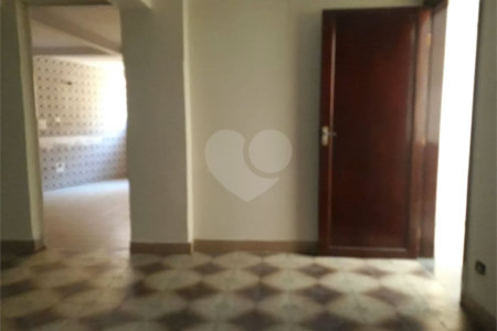 Sobrado para alugar com 4 quartos no Centro, São Roque, SP