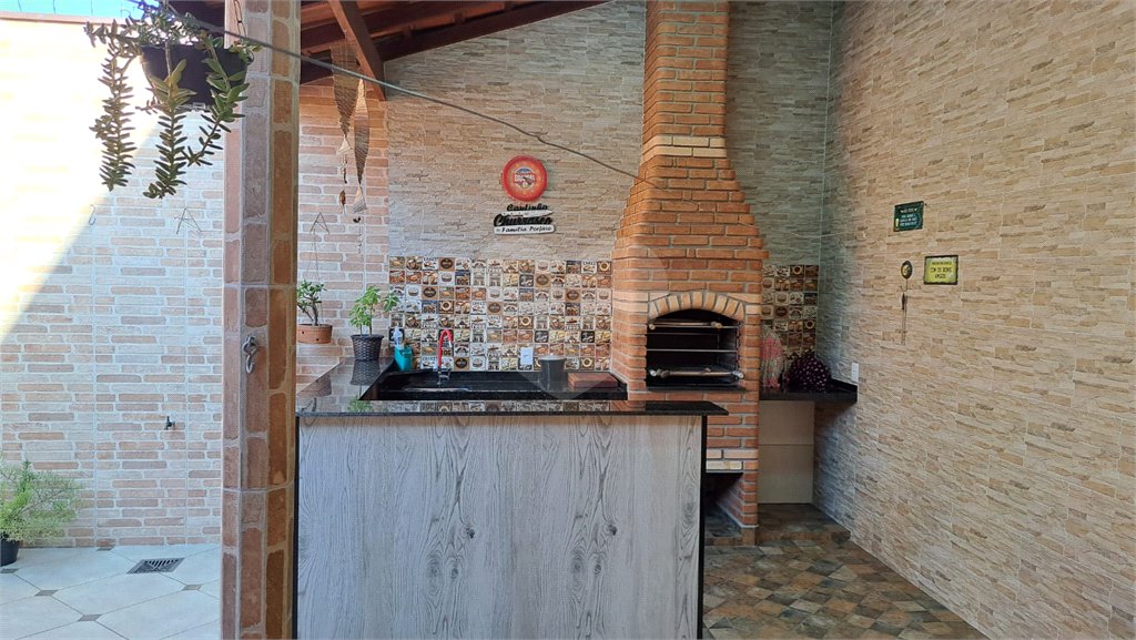 Casa à venda com 3 quartos, sendo 1 suíte,  em Jardim Universo, Mogi das Cruzes, SP