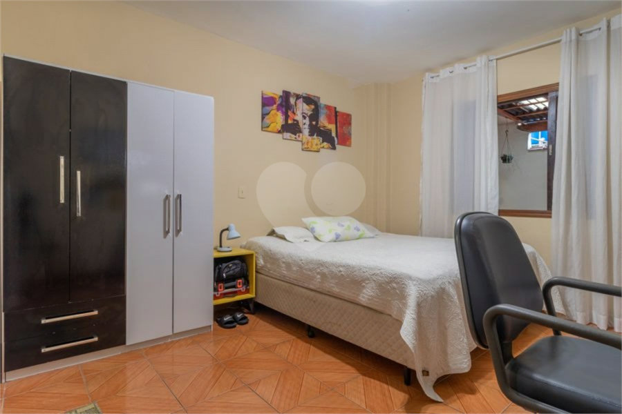 Casa à venda com 3 suítes em Santana, São Paulo, SP