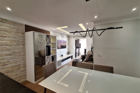 Apartamento à venda com 2 quartos, sendo 1 suíte, em Vila Leonor, São Paulo, SP