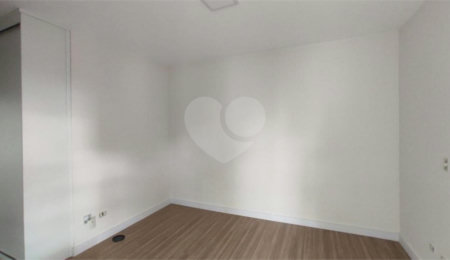 Apartamento à venda com 3 suítes em Parque Residencial Aquarius, São José dos Campos, SP
