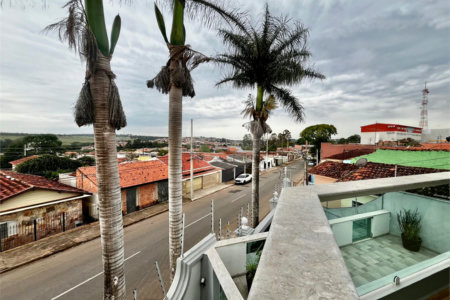 Casa à venda com 4 suítes em Vila Mazarino, Itapetininga, SP