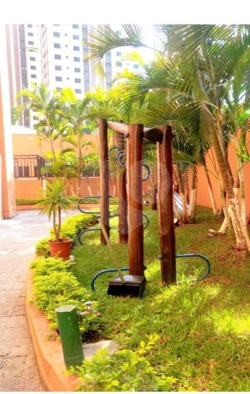 Apartamento à venda com 2 quartos em Aclimação, São Paulo, SP