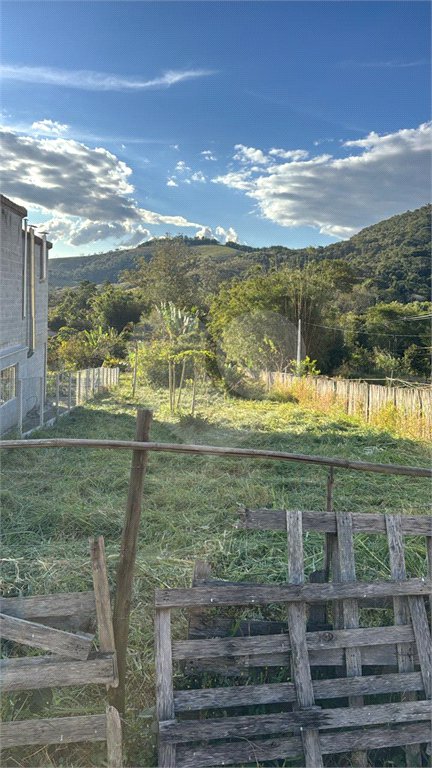Terreno à venda no Centro, Jambeiro, SP