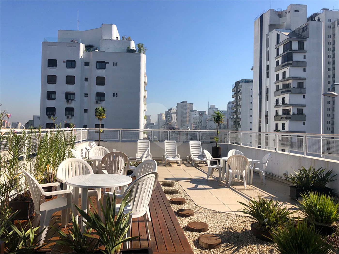 Pronto para morar: apartamento semi mobiliado de 127 m² com 3 dormitórios no Jardim Paulista