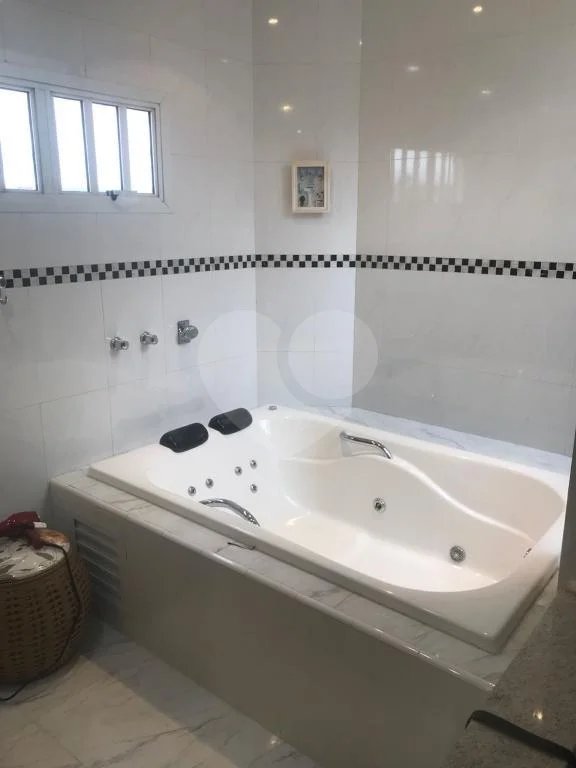 Casa à venda com 3 quartos, sendo 1 suíte, em Limão, São Paulo, SP