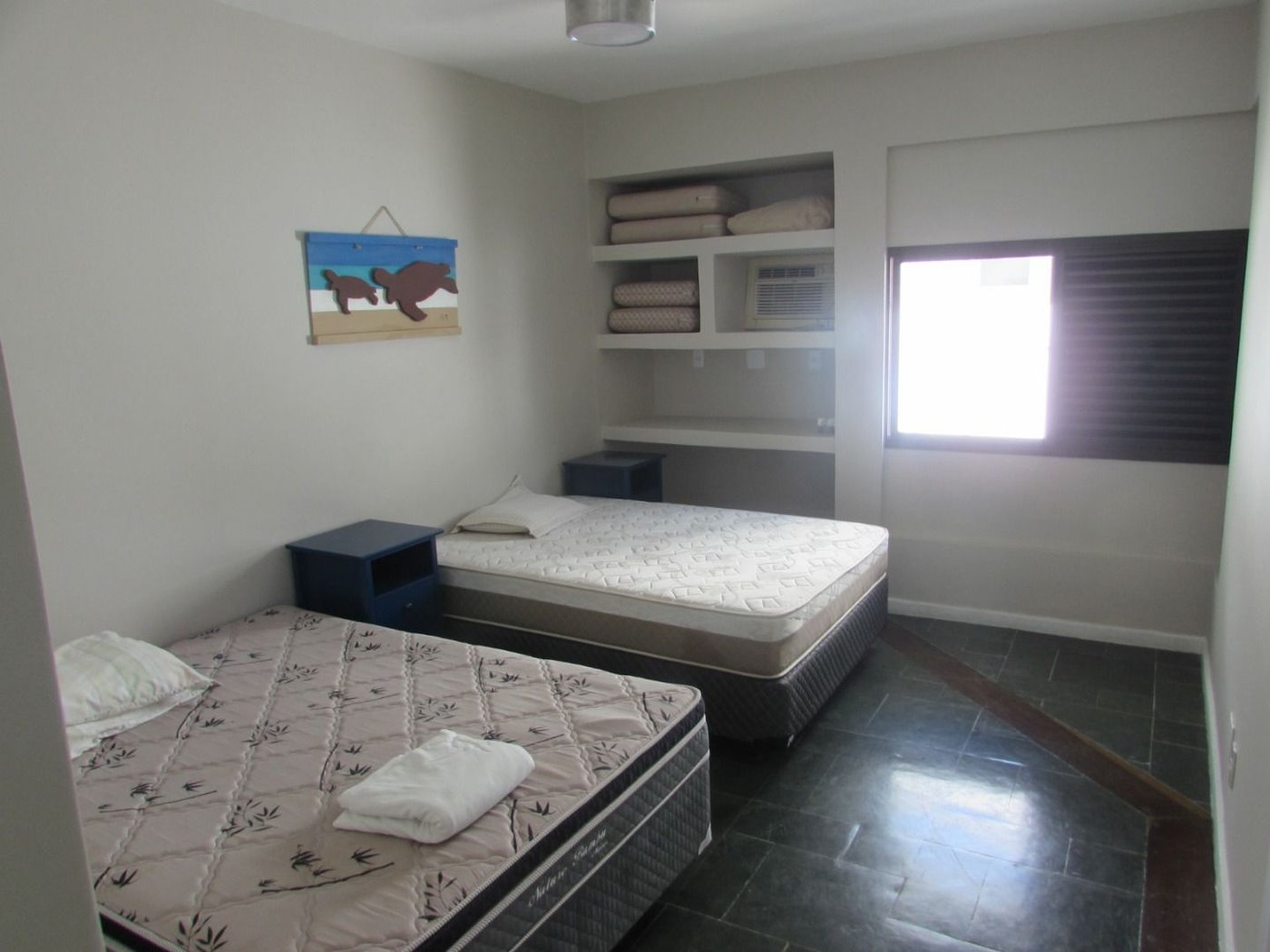 Casa de Alto Padrão com 5 Suítes e Lazer Completo– Guarujá