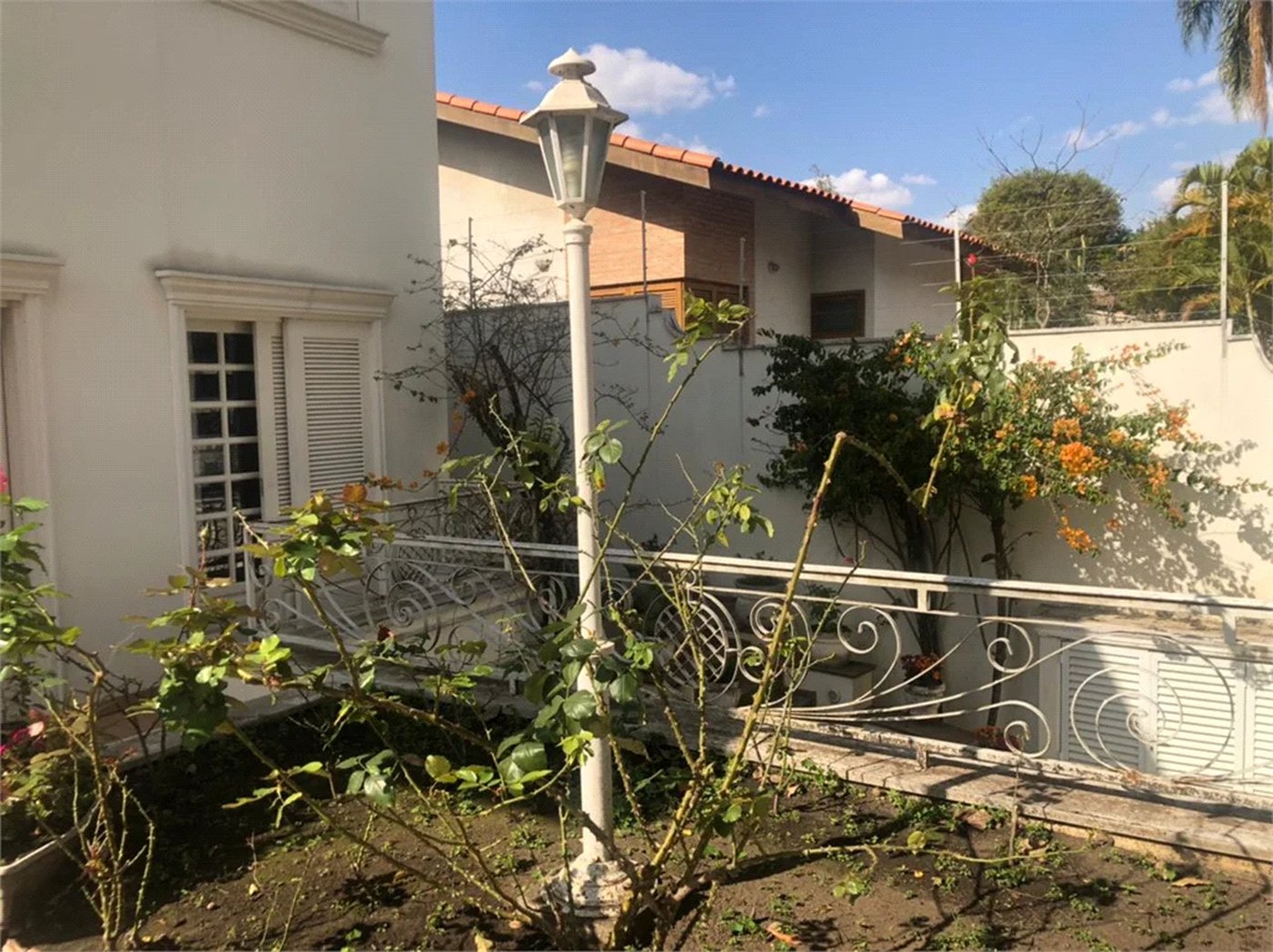 Casa à venda com 4 suítes em Caxingui, São Paulo, SP