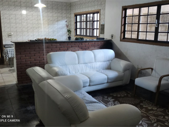 Casa à venda com 4 quartos, sendo 3 suítes,  no condomínio Sausalito, Mairiporã - SP