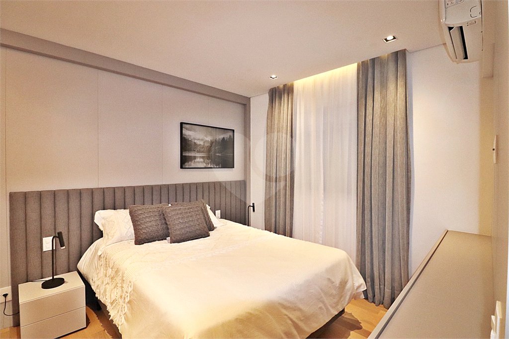 Apartamento à venda com 4 quartos, sendo 2 suítes, em Santana, São Paulo, SP