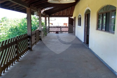 Casa à venda com 5 quartos, sendo 2 suítes, no condomínio Terras de Santa Rosa, Salto - SP