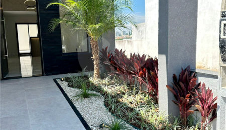 Casa à venda com 3 quartos, sendo 1 suíte,  no condomínio Horto Florestal Villagio, Sorocaba - SP