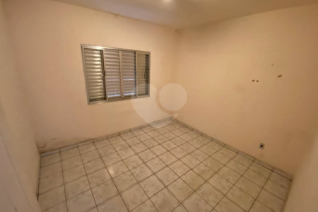 Casa Térrea à venda com 4 quartos em Vila Mazzei, São Paulo, SP
