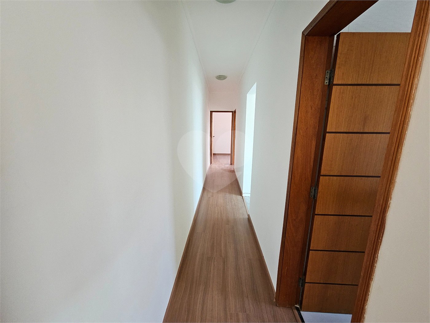 Casa à venda com 3 quartos, sendo 1 suíte, em Jardim Maristela, Atibaia, SP