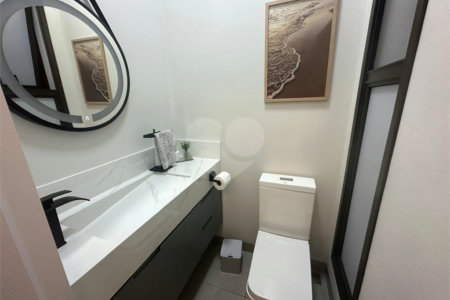 Casa à venda com 4 quartos, sendo 2 suítes, no condomínio Residencial Golden Ville, Itapetininga - SP