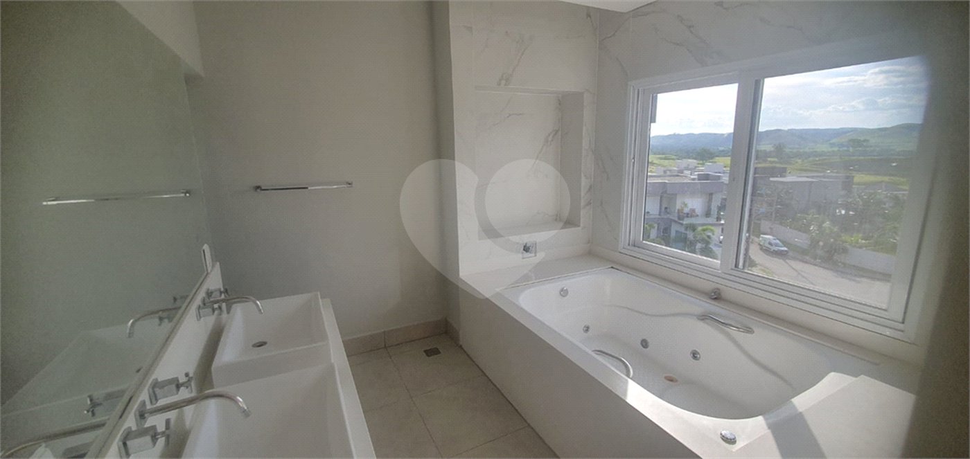Casa à venda ou para alugar com 4 suítes no condomínio Residencial Jaguary, São José dos Campos - SP
