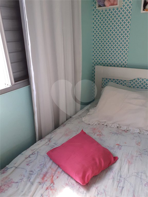 Apartamento à venda com 3 quartos, sendo 1 suíte,  em Vila Mogilar, Mogi das Cruzes, SP