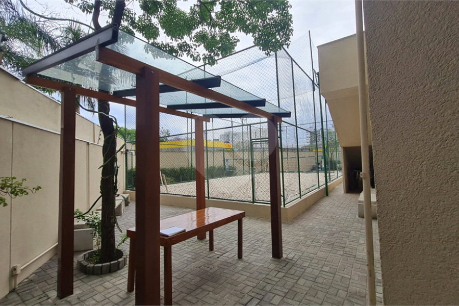 Apartamento à venda com 2 quartos, sendo 1 suíte,  em Barra Funda, São Paulo, SP