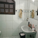 Sobrado com 4 Quartos e 4 banheiros à Venda -337 m² por R$ 850.,000 -- Jardim Vivan,-Jaraguá, São Paulo - SP